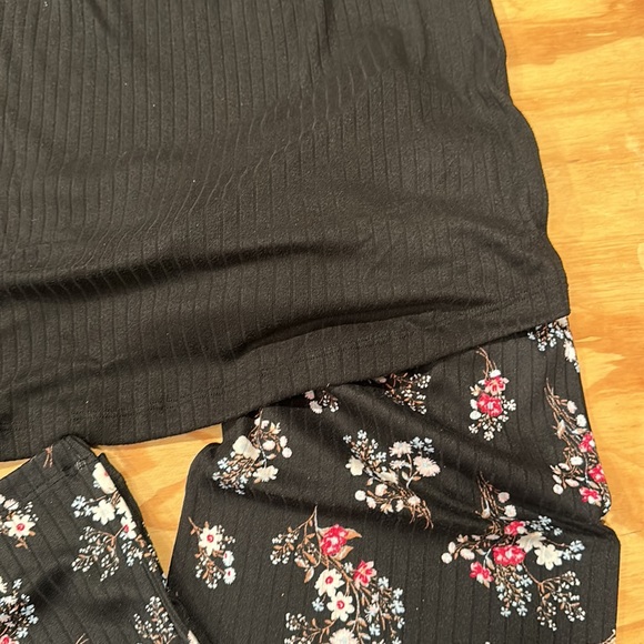 2pc pj’s black and floral knit - Picture 2 of 5